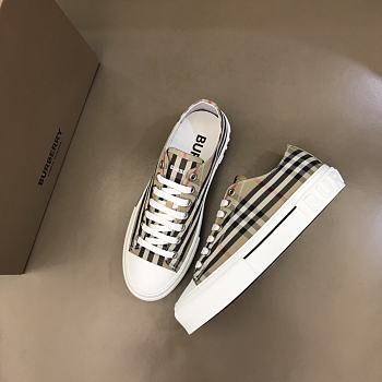 Burberry Vintage Check Cotton ‘Archive Beige’ Shoes