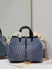 Dior Toujours denim blue handbag Large size (37cm x 27cm x 19cm) - 2