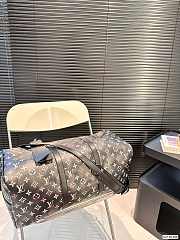 Louis Vuitton Duffle Bag Black 50cm x 29cm - 4