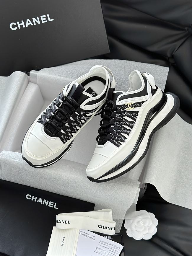 Chanel Black and White Fabric Suede Calfskin Sneakers G39982 S1 - 1