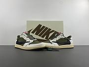 Air Jordan 1 Retro Low OG SP Travis Scott Medium Olive  DM7866-200 - 3