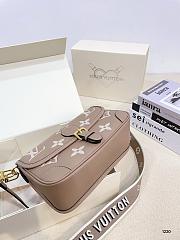 Louis Vuitton Diane Monogram Empriente Leather Tourterelle Beige/Cream 25cm x 16cm x 9cm - 4