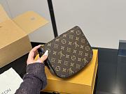 Louis Vuitton Montsouris Messenger PM M47060 20cm x 16cm - 4