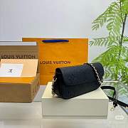 LV Ivy Chain Bag M82154 Black Monogram Empreinte Black 23.5cm x 12cm x 4.3 cm - 5