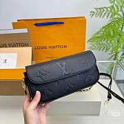 LV Ivy Chain Bag M82154 Black Monogram Empreinte Black 23.5cm x 12cm x 4.3 cm - 4