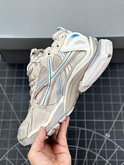 Balenciaga Runner Sneaker in Taupe/blue 772767W3RNY2240 - 2