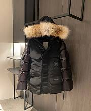 Canada Goose Global Limited Expedition Down Jacket - 4