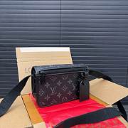 Louis vuitton Bosphorus Bag M12599 19cm x 12cm - 4