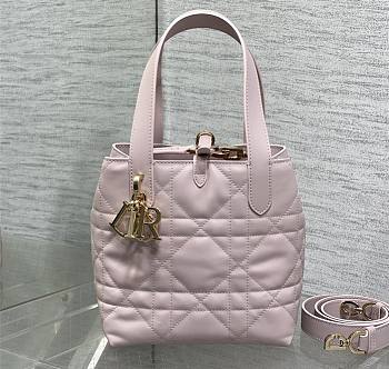 Small Dior Toujours Vertical Tote Bag Pale Pink Macrocannage Calfskin 18cm x 18cm x 12 cm