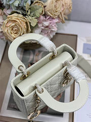 Small Lady Dior Bag Latte Cannage Grained Calfskin 20cm x 17cm x 8 cm - 5