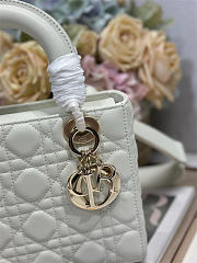 Small Lady Dior Bag Latte Cannage Grained Calfskin 20cm x 17cm x 8 cm - 4