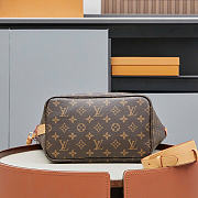 Louis Vuitton All In GM Monogram Canvas 26 x 31 x 18 cm - 4