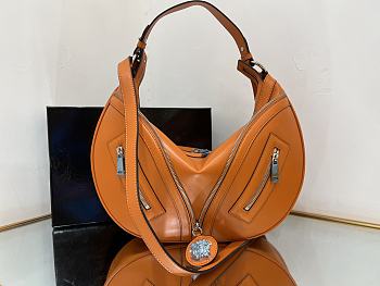 Versace la medusa small hobo bag in orange 40*8*28CM