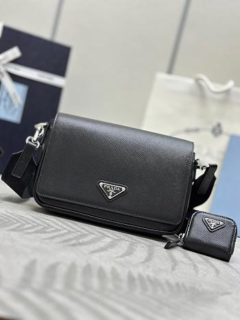 Prada Saffiano leather shoulder bag 22x14.5x5cm