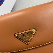 Prada small leather shoulder brown color bag 22x17x5.5cm - 2