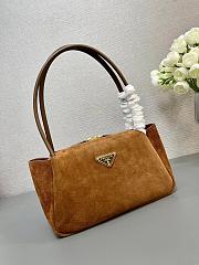 Prada Women's Brown Medium Suede Shoulder Bag 28x18x11cm - 5