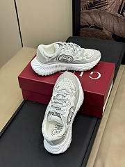 Men's Gucci Ripple trainer in white and grey mesh - 5