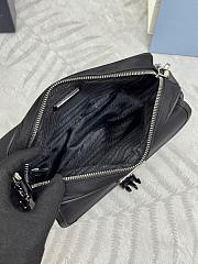 Prada Black Re-nylon And Saffiano Leather Shoulder Bag 22x16x5cm - 3