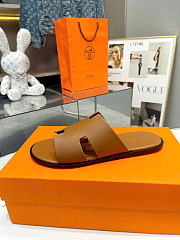 Hermes Izmir Sandal Gold Smooth Calfskin Leather H041141Z - 5