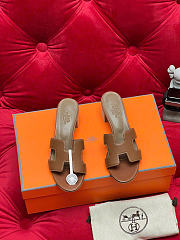 Hermes Oasis Gold Calfskin H071002Z - 5