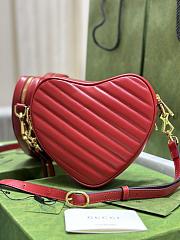 Gucci Interlocking G Mini Heart Shoulder Bag Red 20x17.5x6.5cm - 3