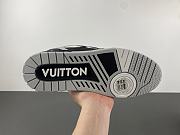 Louis Vuitton Trainer Sneaker - Black color - 1AHTDL - 4