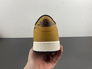 Air Jordan 1 Low OG Rookie of the Year CZ0790-107 - 5