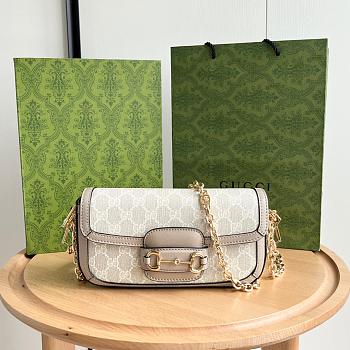 Gucci GG Supreme Beige Horsebit 1955 Shoulder Bag 24x13.5x7.5cm