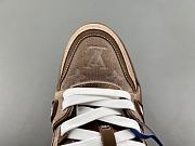 Louis Vuitton Trainer Sneaker Marron color - 1AHT29 - 2