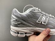 New Balance 1906W Silver Metallic U1906WFE - 2