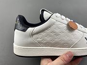 Louis Vuitton Rivoli Sneaker white color 1ADGNZ - 2