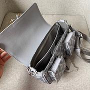 Dior Hit The Road Shoulder Bag Diamond CD Grey 24.5cm - 4
