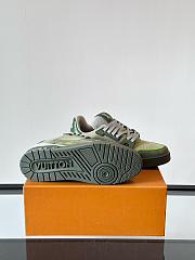 Louis Vuitton Trainers green color 1AHTGB - 6