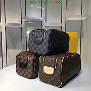 Louis Vuitton Dopp Kit Toilet Pouch Monogram Canvas 28x15x16.5cm - 5