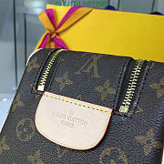Louis Vuitton Dopp Kit Toilet Pouch Monogram Canvas 28x15x16.5cm - 4