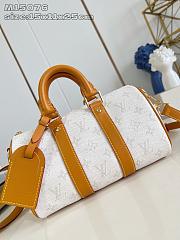 Louis Vuitton Keepall Bandoulière 25 Off-White 25x15x11cm - 5