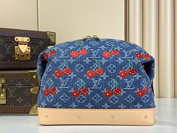 Louis Vuitton x Takashi Murakami Cherry Cosmetic Pouch GM Denim Monogram 27x18x9cm